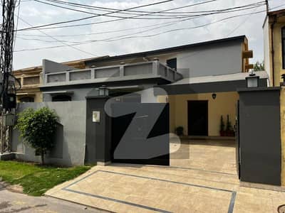 14 MARLA ELEGANT AND FULLY MAINTAINED SUPER HOT LOCATED BUNGALOW IS AVAILABLE IN EDEN COTTAGES PHASE 2 NEAR DHA, LAHORE.