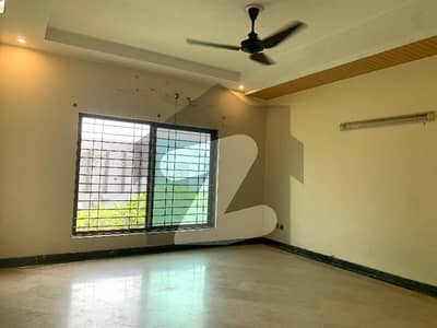 10 Marla Upper Portion 3 Bed With Bath TVL Kitchen