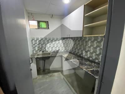 گلشنِ اقبال - بلاک 13 ڈی - 1 گلشنِ اقبال,گلشنِ اقبال ٹاؤن,کراچی میں 2 کمروں کا 4 مرلہ فلیٹ 1.4 کروڑ میں برائے فروخت۔