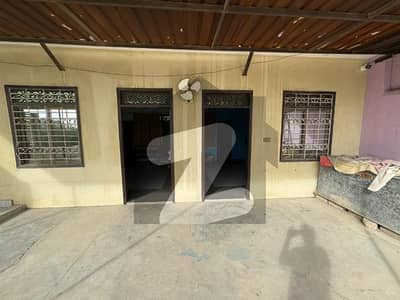 Flat Of 2200 Square Feet In Rufi Lake Drive Apartments For Sale