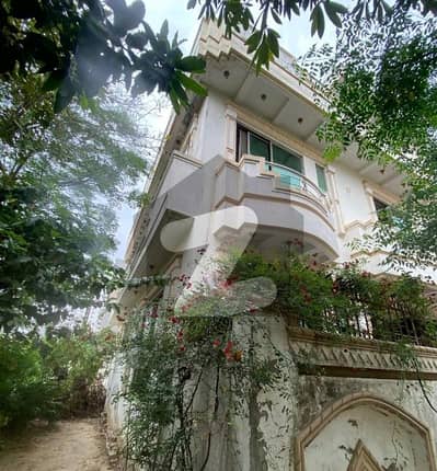 Get This Amazing 4 Marla House Available In G-13 Get This Amazing 4 Marla House Available In G-13