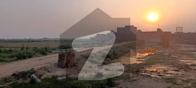 Prime Location 3 Marla Plot for Sale on Ferozepur Road in Lahore