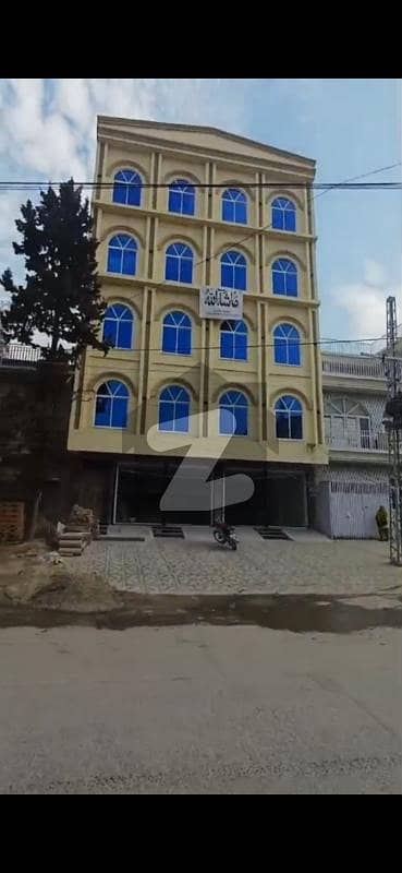 سیٹیلائیٹ ٹاؤن - بلاک بی سیٹیلائیٹ ٹاؤن,راولپنڈی میں 11 کمروں کا 7 مرلہ عمارت 28.0 کروڑ میں برائے فروخت۔