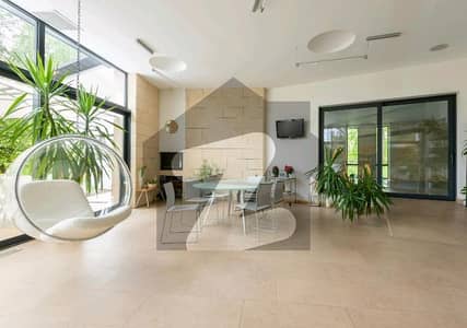Flat Sized 500 Square Feet Is Available For sale In Bahria Town - Sector E