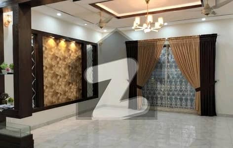 1 Kanal House For Rent In Bahria Town Sector C | 5 Beds | 5 Baths | PKR 350,000 | Price Negotiable