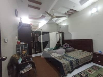 فیڈرل بی ایریا ۔ بلاک 12 فیڈرل بی ایریا,کراچی میں 4 کمروں کا 8 مرلہ مکان 4.8 کروڑ میں برائے فروخت۔