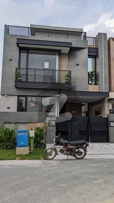 5 Marla Out Class Stylish Luxury Bungalow For sale In DHA Phase 9 Town