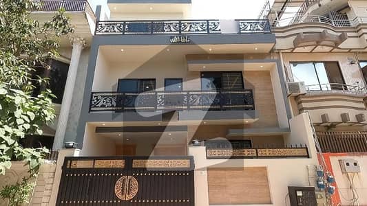 Gorgeous On Excellent Location 4 Marla House For sale Available In G-11