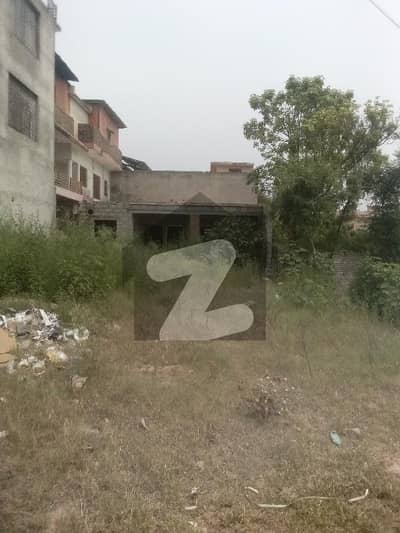 8 Marla Commercial Plot For Sale In Park Road, Green Belt, Chak Shahzad, Chatha Bakhtawar, Islamabad.