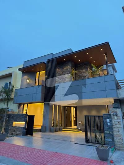 Fair-Priced 10 Marla House Available In Top City 1