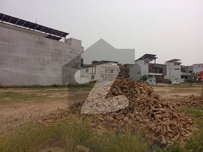 Investment Plot For Sale In Khalid Block
