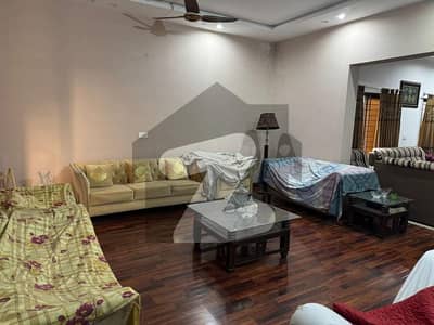 6.5 MARLA LOWER PORTION AVAILABLE FOR RENT ALL FACILITIES AVAILABLE E. T. C.