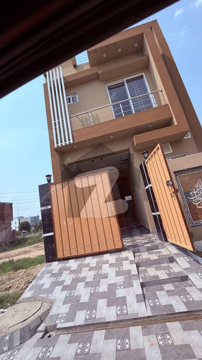 Get Your Hands On House In Lahore Best Area