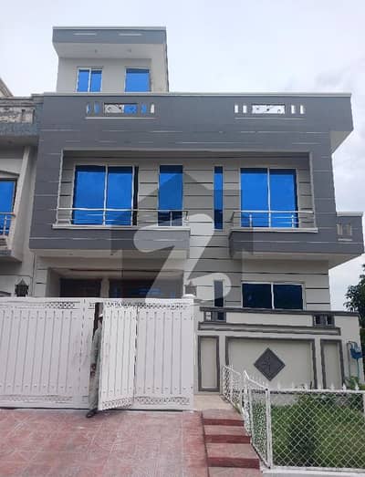 25x40 (Corner with Extra land) Beautifull House For Sale in G-13