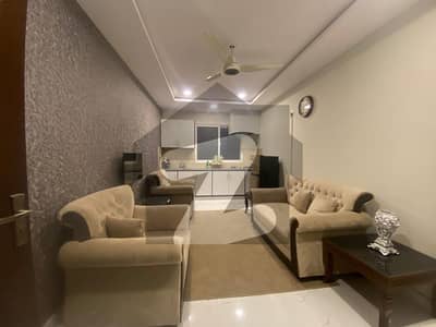 1 BED LUXURY FURNISHED APARTMENT AVAILABLE FOR RENT IN ICON 2 C BLOCK GULBERG GREENS ISLAMABAD