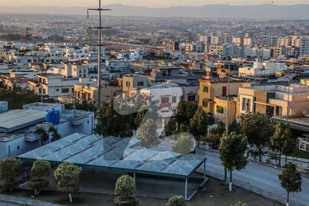 عسکری ٹاور 4 ڈی ایچ اے ڈیفینس فیز 5,ڈی ایچ اے ڈیفینس,اسلام آباد میں 3 کمروں کا 11 مرلہ فلیٹ 85.0 ہزار میں کرایہ پر دستیاب ہے۔