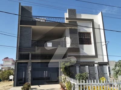 گلشنِ معمار گداپ ٹاؤن,کراچی میں 6 کمروں کا 10 مرلہ مکان 3.45 کروڑ میں برائے فروخت۔