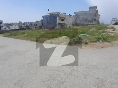 جناح گارڈنز ایف ای سی ایچ ایس,اسلام آباد میں 8 مرلہ رہائشی پلاٹ 95.0 لاکھ میں برائے فروخت۔