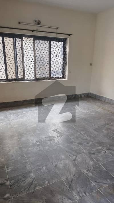 F10 1kanal house for Rent Reasonable price