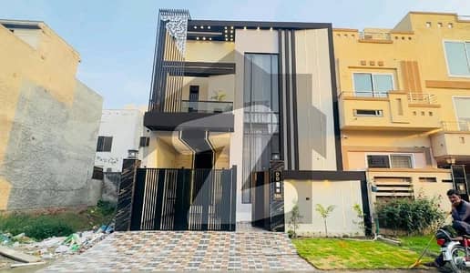 Prime Location 5 Marla House For sale In Citi Housing Society