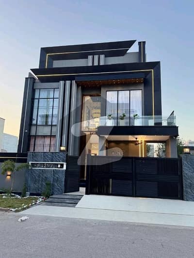 Ideally Located Prime Location House For sale In Citi Housing Society Available