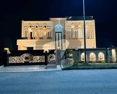 Prime Location 1 Kanal House Situated In Citi Housing Society For Sale