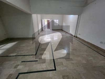 Office 200 Sq Yards Ground Floor Commercial Portion For Rent