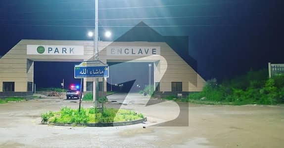 پارک انکلیو 3 پارک انکلیو,اسلام آباد میں 5 مرلہ رہائشی پلاٹ 1.5 کروڑ میں برائے فروخت۔