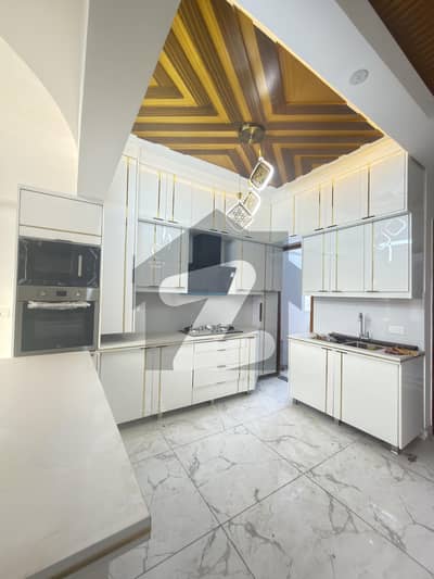 Brand new luxury flat available for sale in Prime location of block f north nazimabad