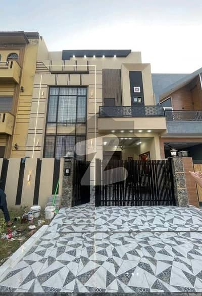 Prime Location 5 Marla House In Citi Housing Society