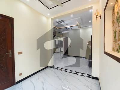 4 Marla Brand New Luxury House for Sale in Johar Town Super Hot Location Phse-2