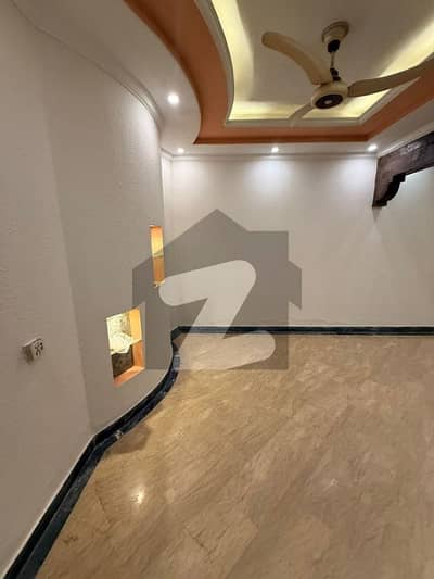 1 Kanal Beautiful Full House Available for Rent at Prime Location of DHA phase 4 GG block