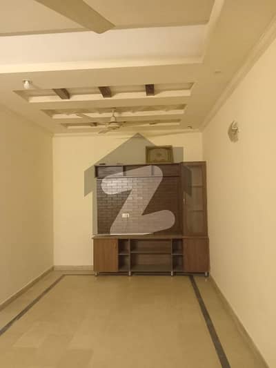 10 MARLA Upper Portion For Rent On Ideal Location 10 MARLA Upper Portion For Rent On Ideal Location