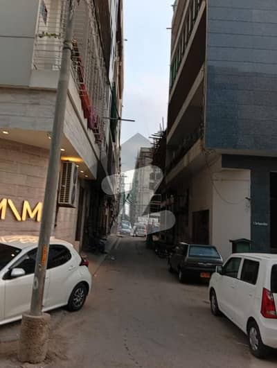 ڈی ایچ اے فیز 6 ڈی ایچ اے ڈیفینس,کراچی میں 8 مرلہ Studio فلیٹ 4.25 کروڑ میں برائے فروخت۔