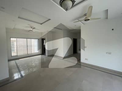Luxurious 1 Kanal House Available For Rent In Bahria Town Lahore Luxurious 1 Kanal House Available For Rent In Bahria Town Lahore