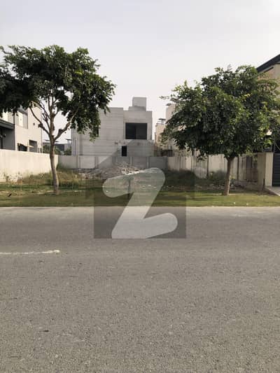 Invester Price 1 Kanal Plot Of T Block In DHA Phase 8 Lahore1 Kanal Plot Available For Sale In The Top Location Of DHA Phase 7 Y Block Plot Number 394 Complete File And Documents Are Available This Plot Is Like Daimond For Those Clients Build