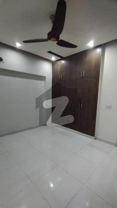 Flat For Bachelors For Rent