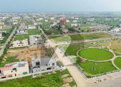 ڈی ایچ اے فیز9 پریزم - بلاک پی ڈی ایچ اے فیز9 پریزم,ڈی ایچ اے ڈیفینس,لاہور میں 1 کنال رہائشی پلاٹ 2.05 کروڑ میں برائے فروخت۔