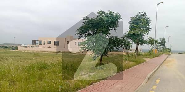 بحریہ ٹاؤن - پریسنٹ 7 بحریہ ٹاؤن کراچی,کراچی میں 2 کنال رہائشی پلاٹ 1.85 کروڑ میں برائے فروخت۔