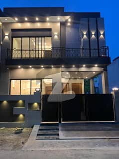 5 Marla Hot Location House For Sale DHA Rahbar Phase 11 Sector 2