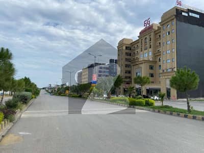 Top city 1 K bolck 1764sft shop avilable For Rent