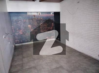 Centrally Located House Available In Clifton For rent Centrally Located House Available In Clifton For rent
