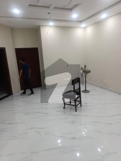 One Kanal Upper Corner Portion For Rent