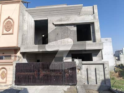 7 MARLA GREY STRUCTURE HOUSE FOR SALE
