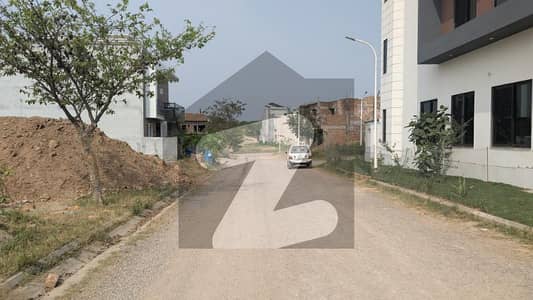 R Block 7 Marla Develop Possession Plot For Sale Solid Land Main Road Back LOP Approved