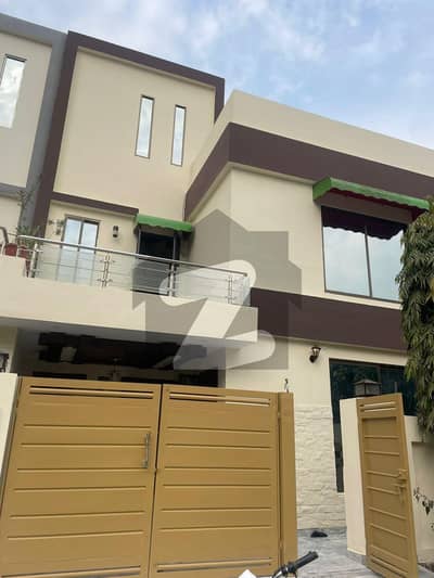 5 Marla Luxury House For Sale in Tulip Extension | Opposite Grand Mosque | 5KW Solar Installed 5 Marla Luxury House For Sale in Tulip Extension | Opposite Grand Mosque | 5KW Solar Installed