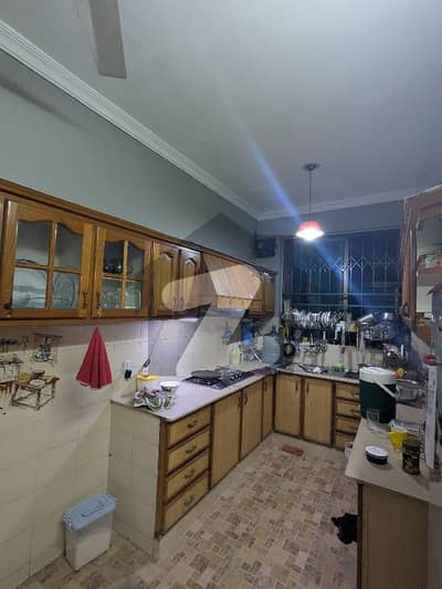 صیدپور دوڑ راولپنڈی میں 6 کمروں کا 5 مرلہ مکان 5.4 کروڑ میں برائے فروخت۔