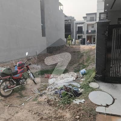 Executive Block 5 Marla General + Corner Plots Sale - Park View City Lahore