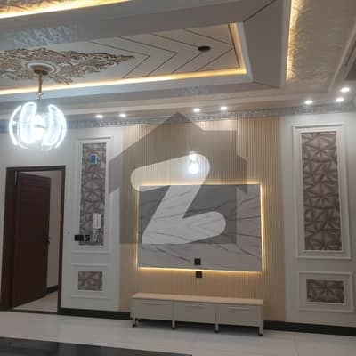 250 Sq. Yards Ground Floor Portion Brand New West Open With Parking Ultra Luxury Modern In VIP Block 3 Gulshan KDA Market