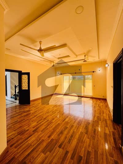 D-12 Islamabad 1 Kanal House For Rent 5 Bed With Washroom Drawing Room Dining Tv Lounge 2 Kitchen Servant Room Parking Gas Electric
